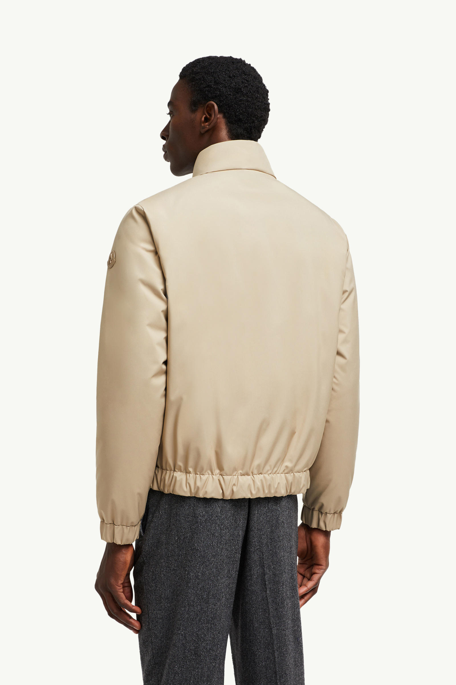 Luserna 쇼트 다운 재킷 남성 베이지 Moncler 4