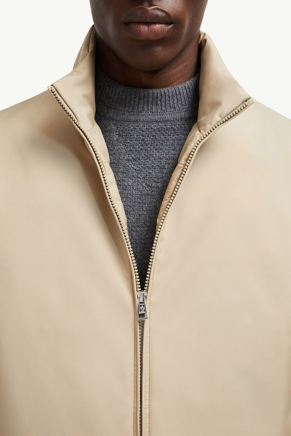 Luserna 쇼트 다운 재킷 남성 베이지 Moncler 6