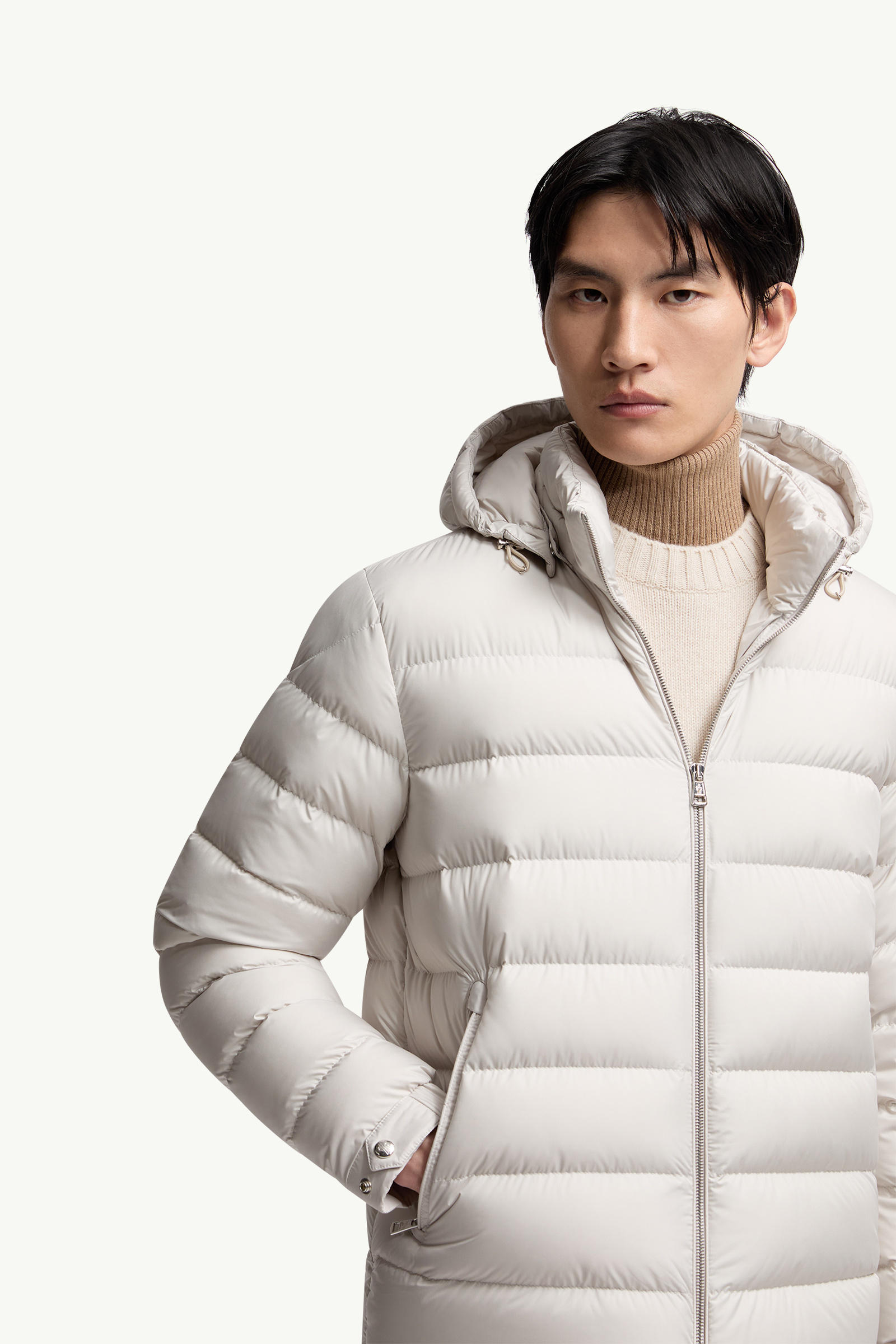Arneb Hooded Short Down Jacket Men Ice Gray Moncler 6