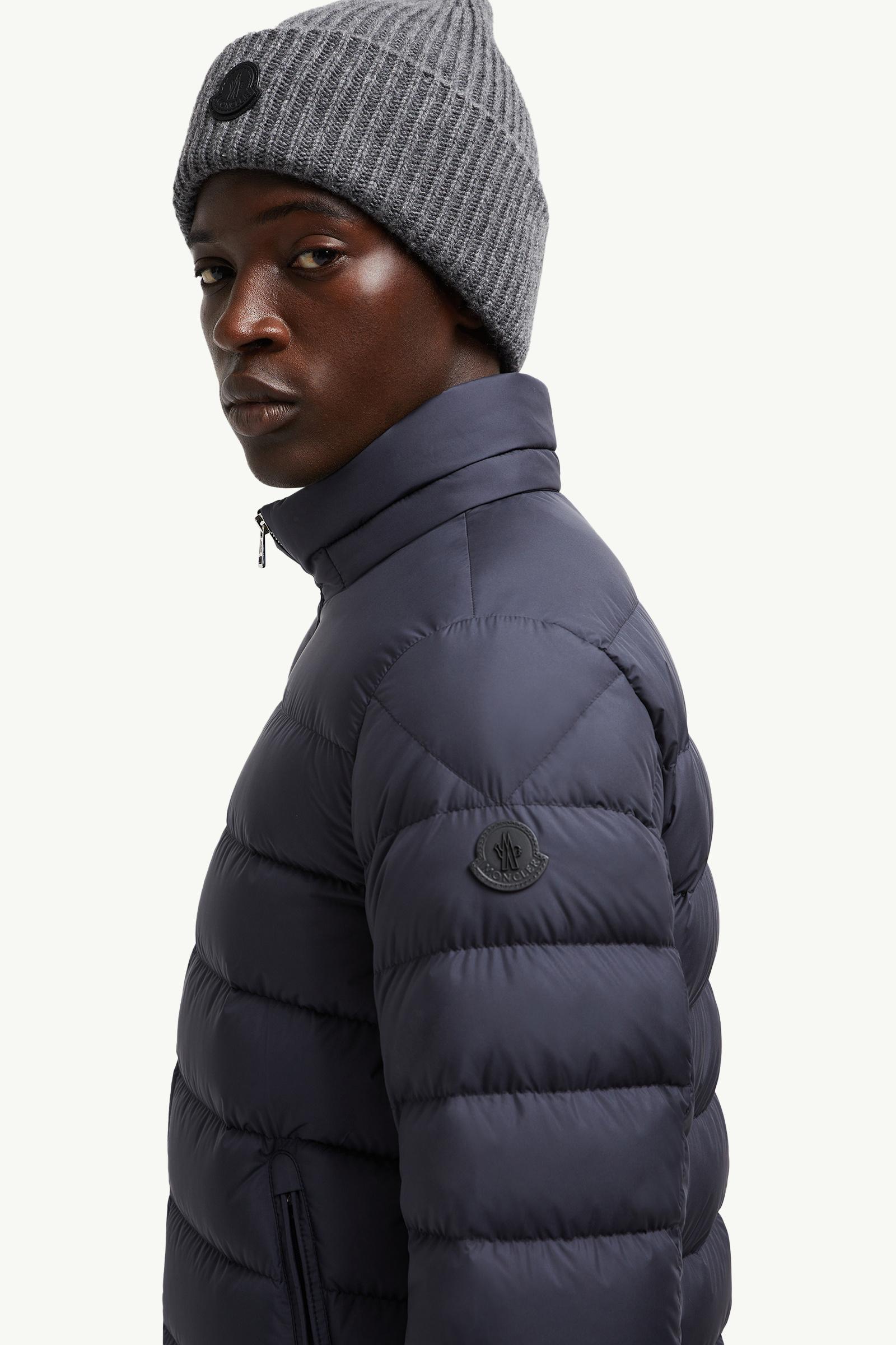 Arneb Hooded Short Down Jacket Men Navy Blue Moncler 1
