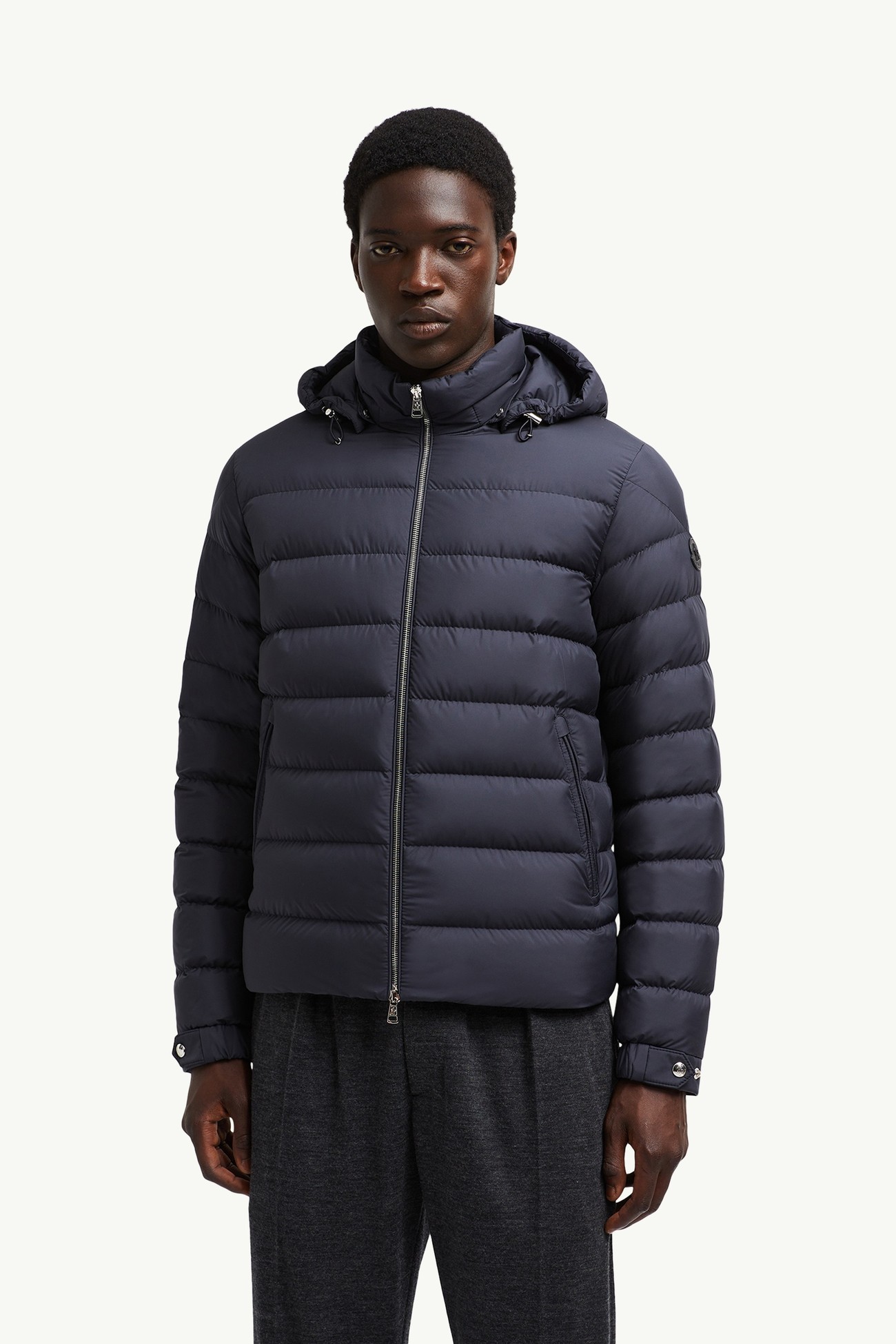 Piumino corto Arneb con cappuccio Uomo Blu Navy Moncler 3