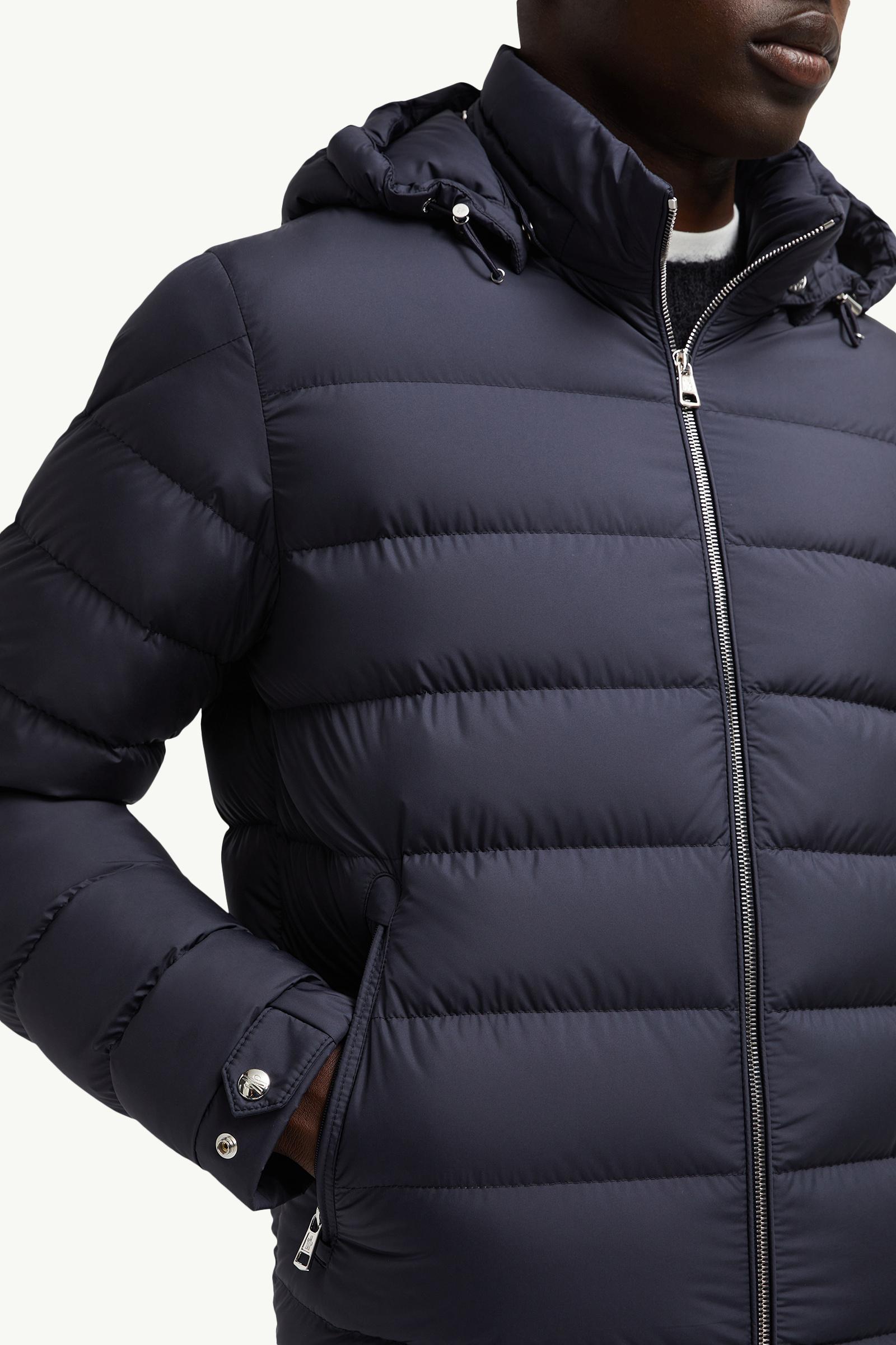 モンクレール ARNEB SHORT HOODED DOWN JACKET Black Arneb Hooded Short Down Jacket - Short Down Jackets for Men