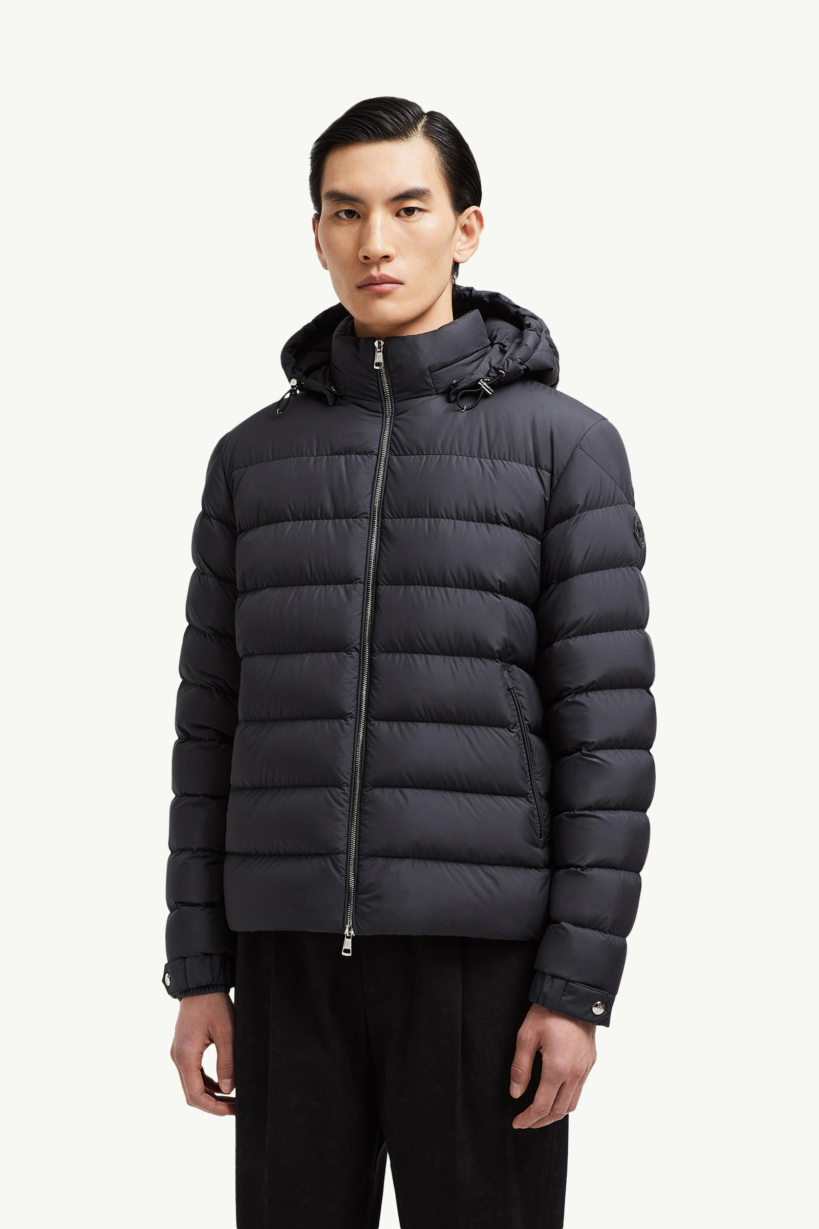 Arneb Hooded Short Down Jacket Men Black Moncler 3