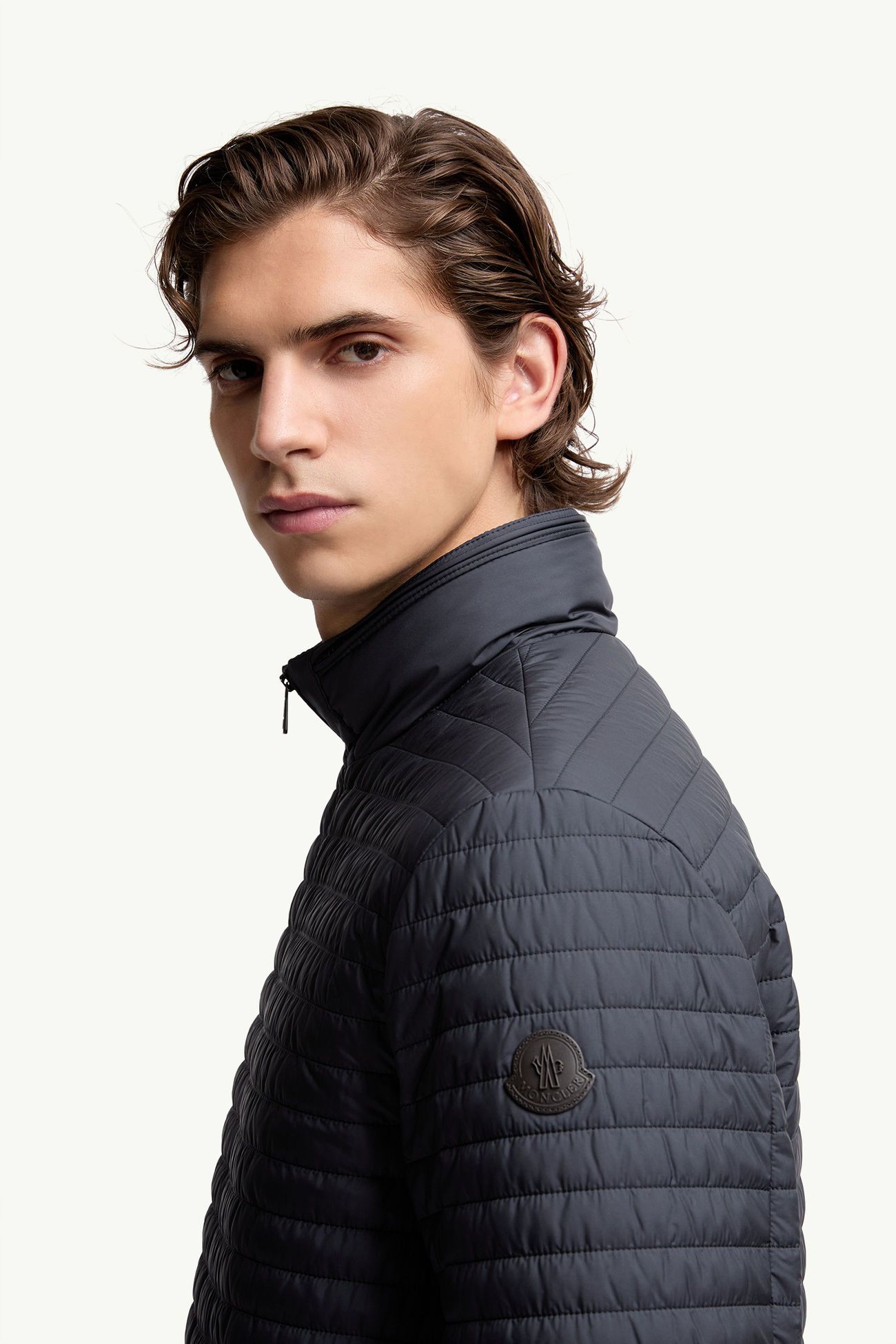 Myrrhe kurze Daunenjacke Herren Blau Moncler 1