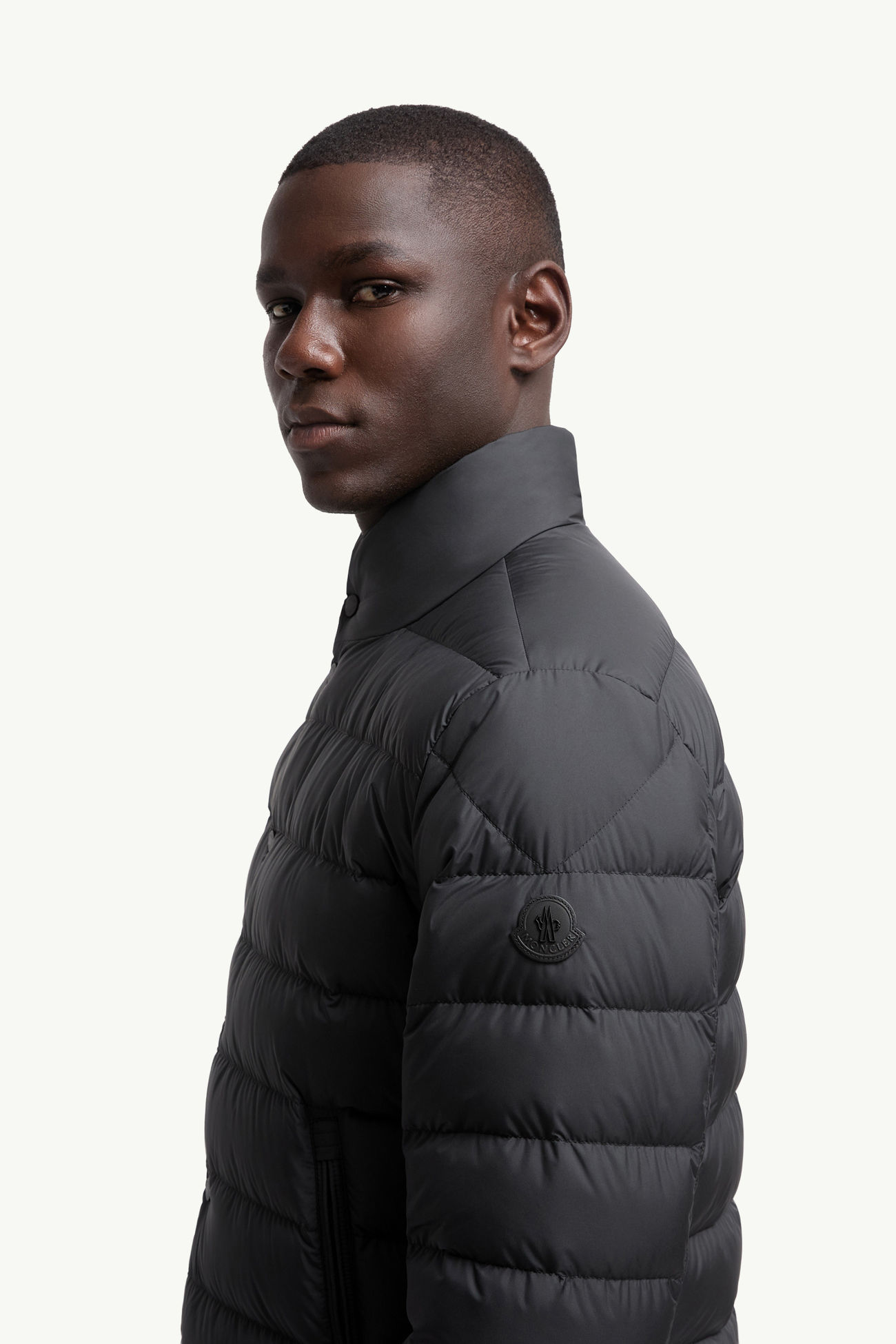 Lyco ショートダウンジャケット メンズ ブラック Moncler 1
