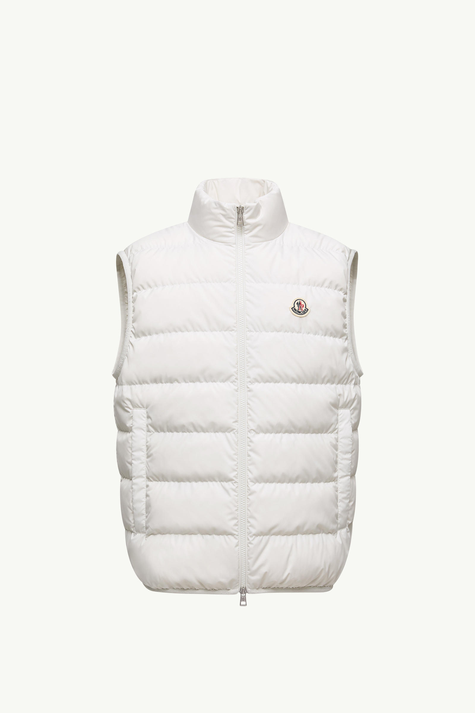 https://moncler-cdn.thron.com/api/v1/content-delivery/shares/dpx6uv/contents/K20911A0013654A81034_F/image/K20911A0013654A81034_F