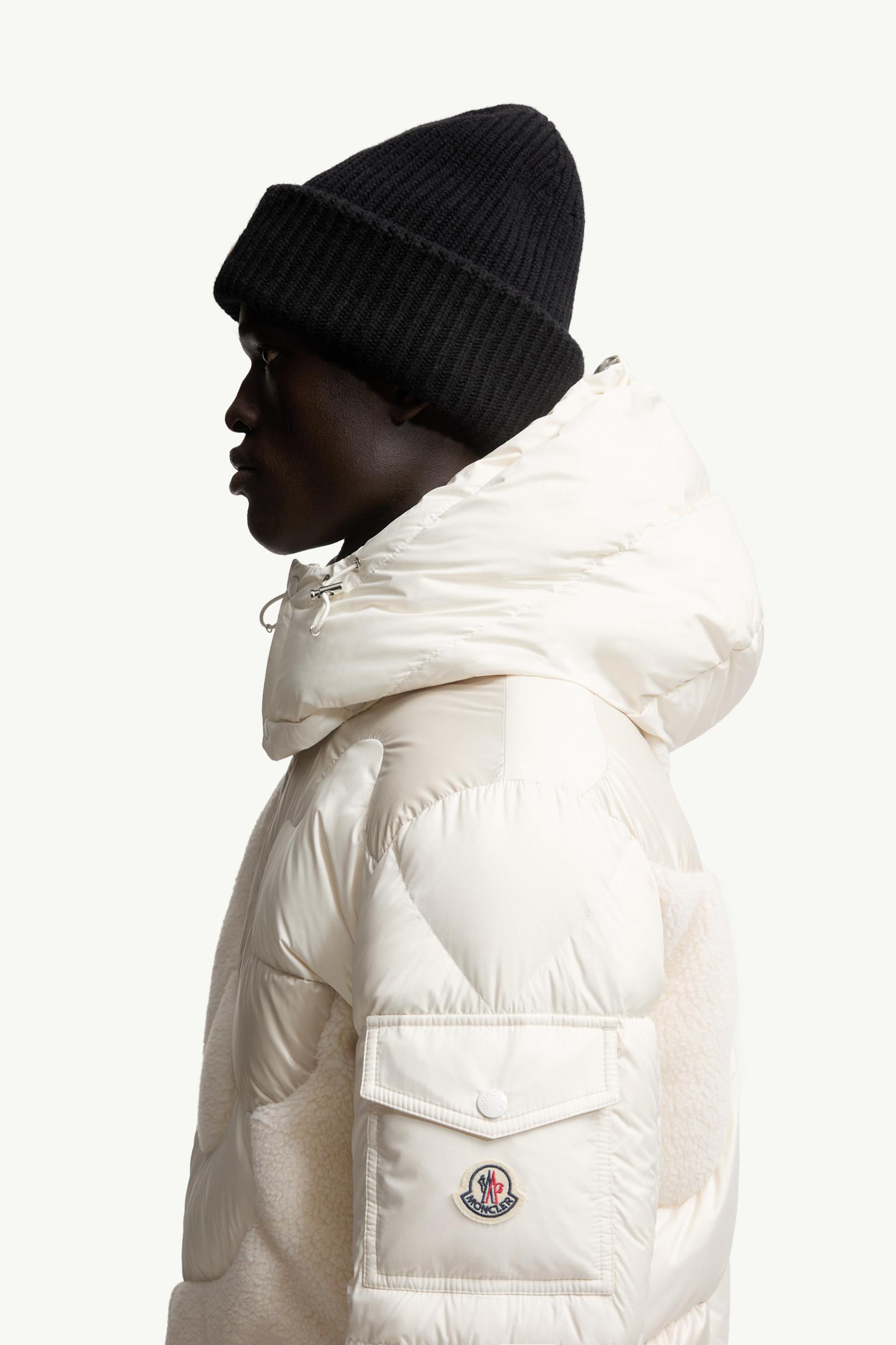 Plumífero corto con capucha de intarsia efecto peluche Candes Hombre Blanco Moncler 1