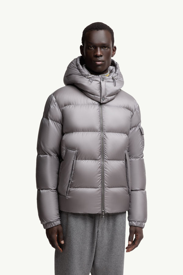 Couyere Hooded Short Down Jacket Men Gray Moncler 3