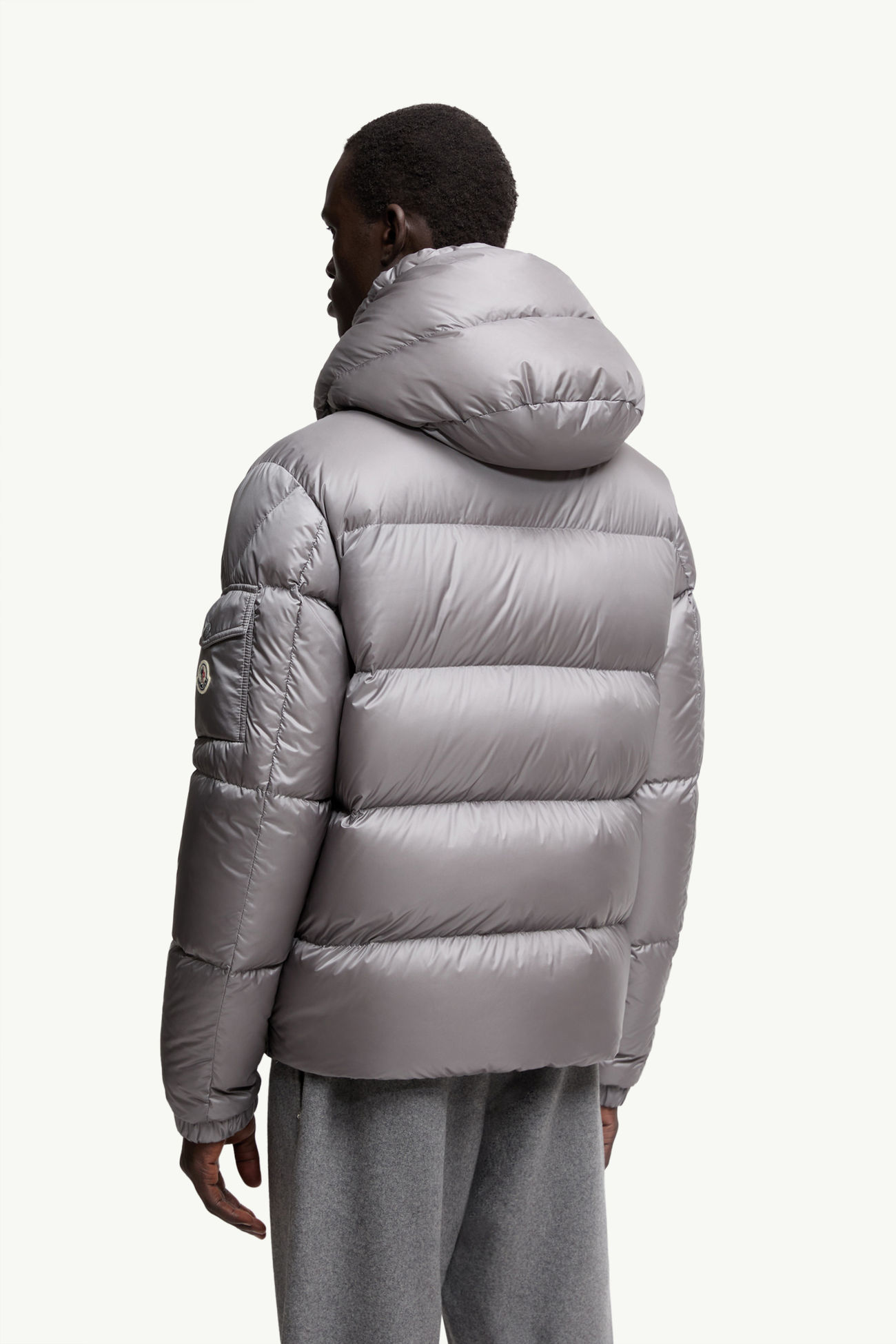 Couyere連帽短身羽絨外套 男士 灰色 Moncler 4