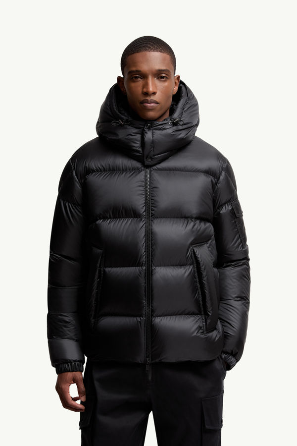 Couyere Hooded Short Down Jacket Men Black Moncler 3