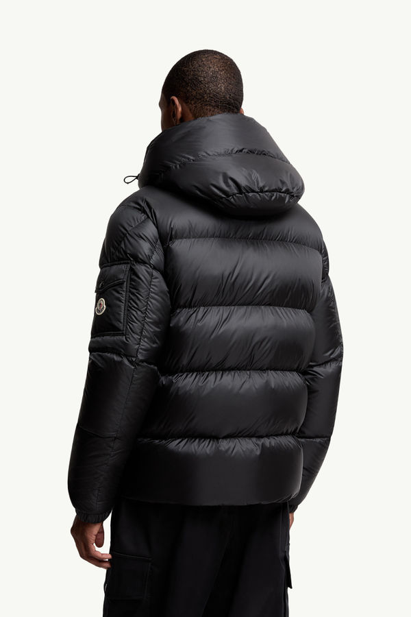 Couyere Hooded Short Down Jacket Men Black Moncler 4