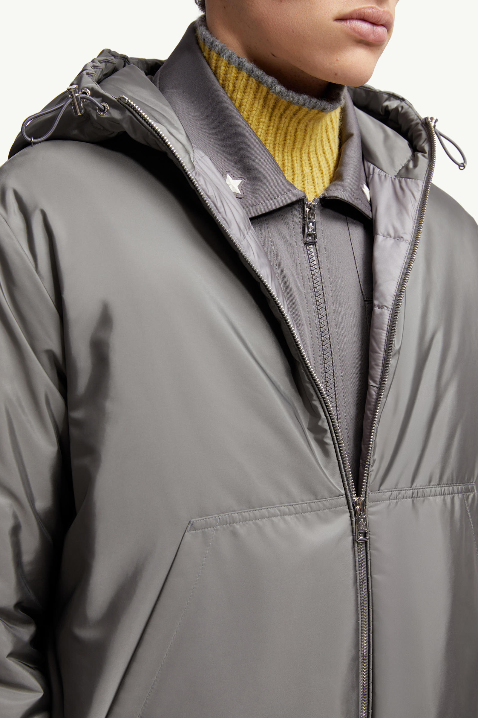 Poiliot Hooded Short Down Jacket Men Gray Moncler 6