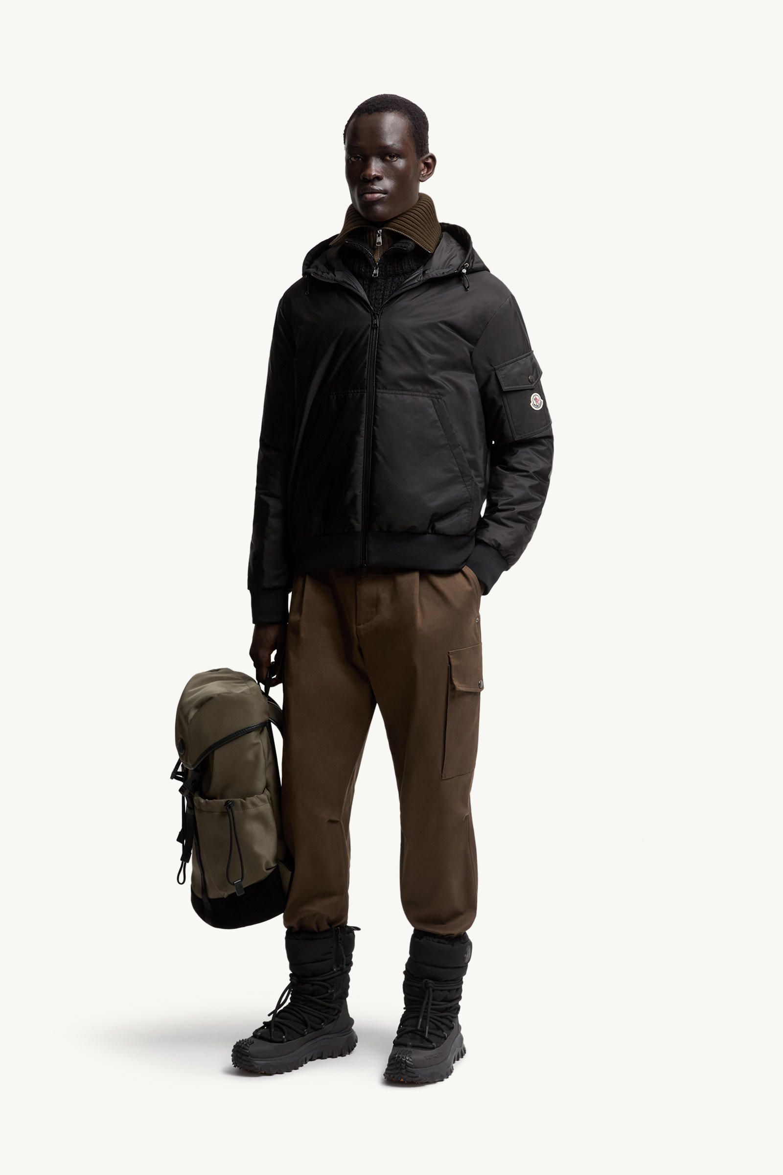 Doudoune courte à capuche Poiliot Hommes Noir Moncler 0