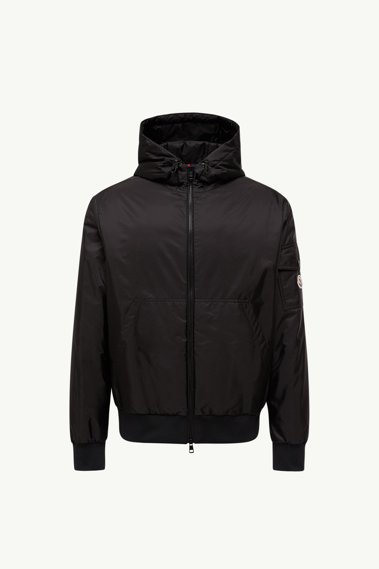 Down Jackets, Puffer Coats, Parkas & Vests for Men | Moncler CA