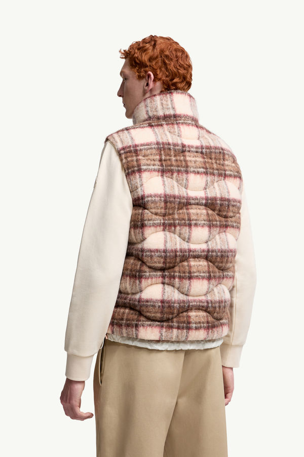 Doudoune sans manches à matelassage géométrique Sfakia Hommes Beige & Rose Moncler 4