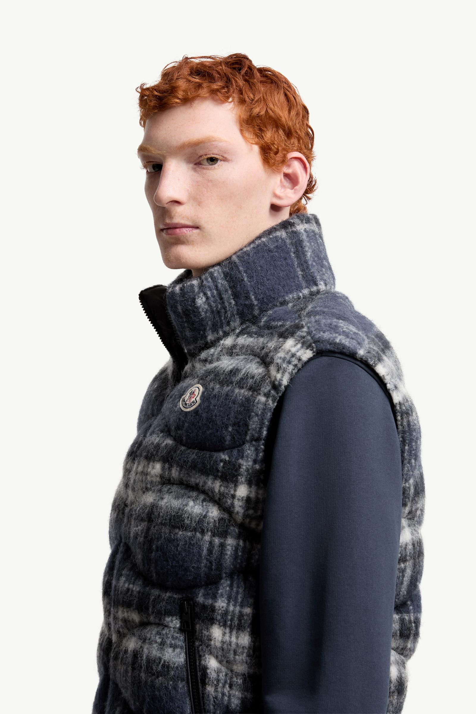 MONCLER チェック柄 ベスト ネイビー系　サイズ1 Blue & Black Sfakia Geometric-Quilted Wool Down Vest - Vests for