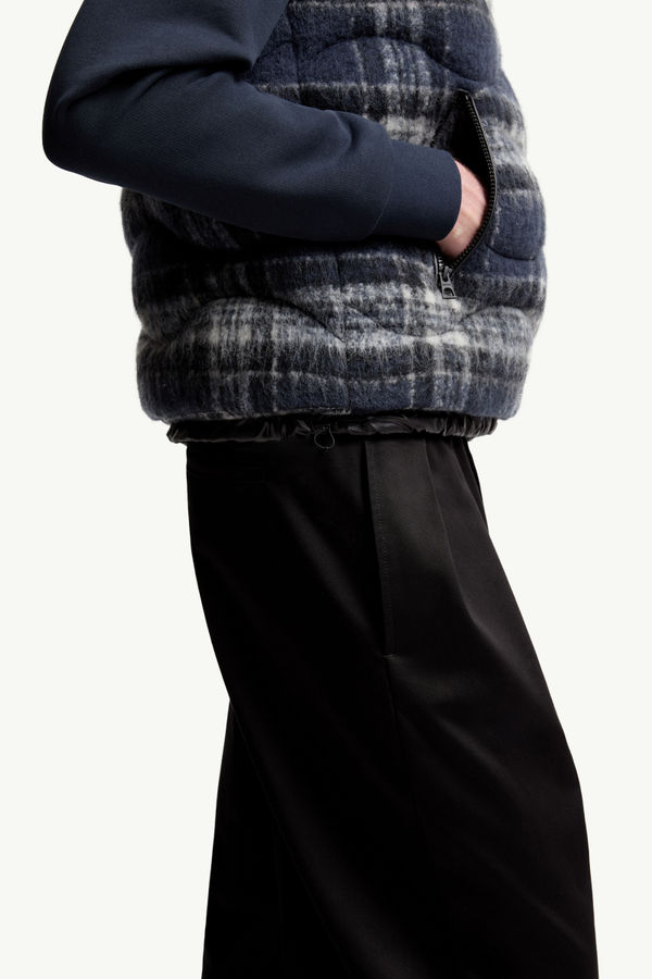 Doudoune sans manches à matelassage géométrique Sfakia Hommes Bleu & Noir Moncler 5