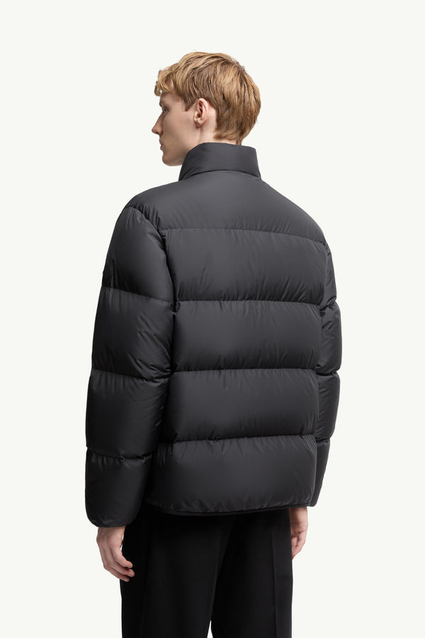 Erterle kurze Daunenjacke Herren Schwarz Moncler 4