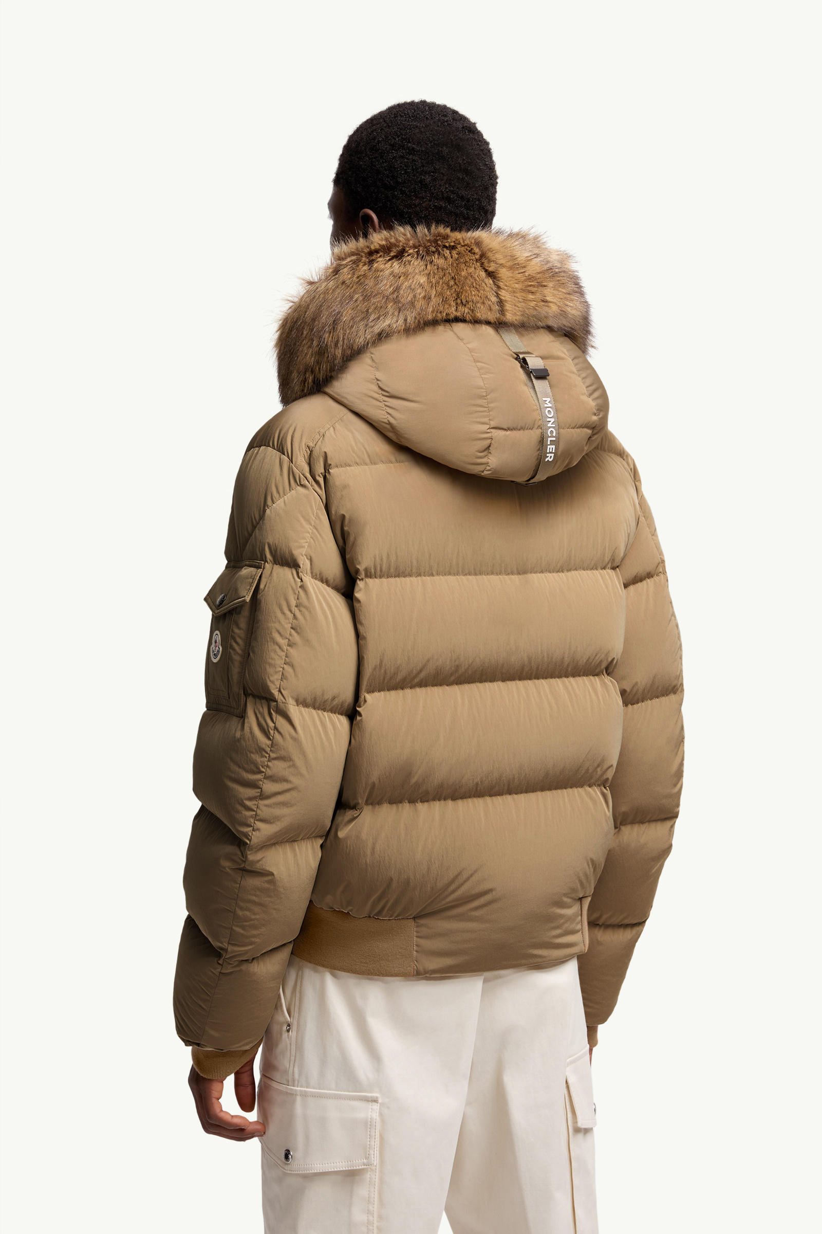 Doudoune courte à capuche Luynes Hommes Beige Moncler 4