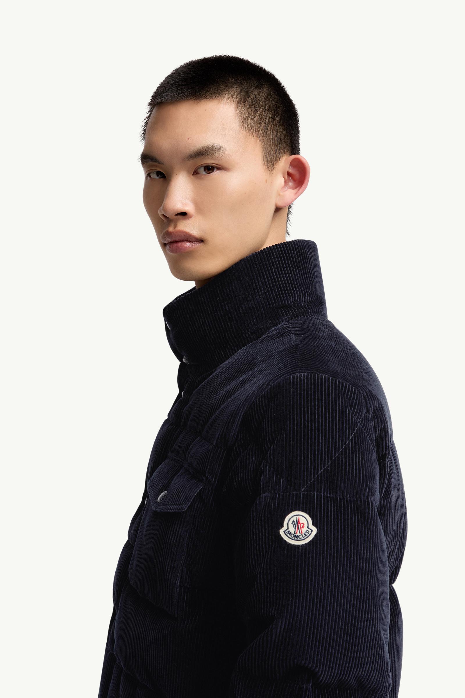 モンクレール　ジャンバー　ネイビー Navy Blue Serrant Corduroy Short Down Jacket - Short Down