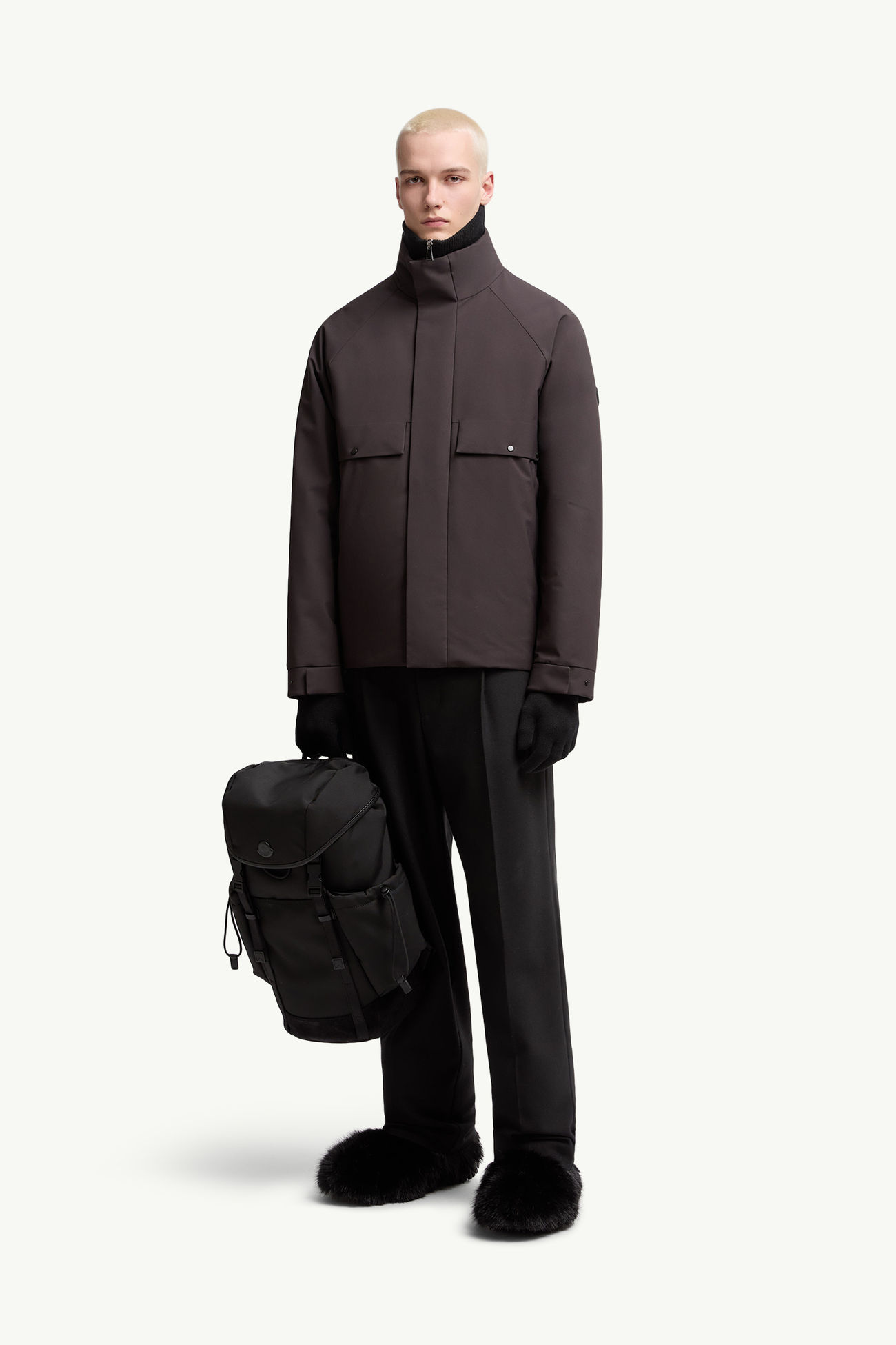 Egoutelles男士短款羽绒夹克外套 男士 深棕色 Moncler 0