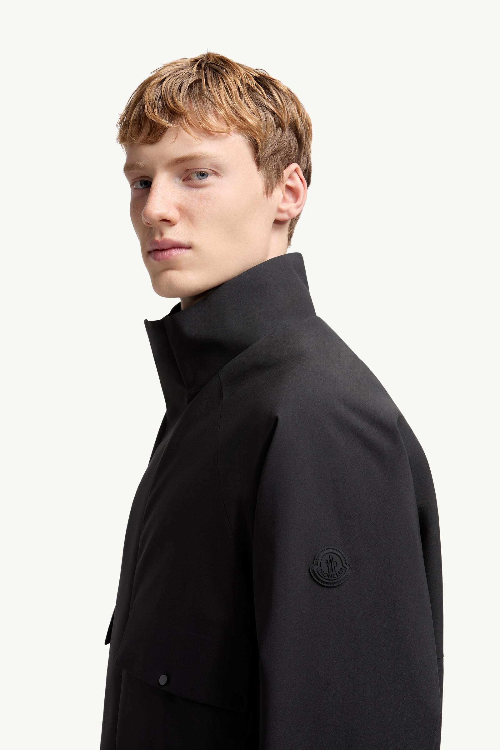Egoutelles Short Down Jacket Men Black Moncler 1