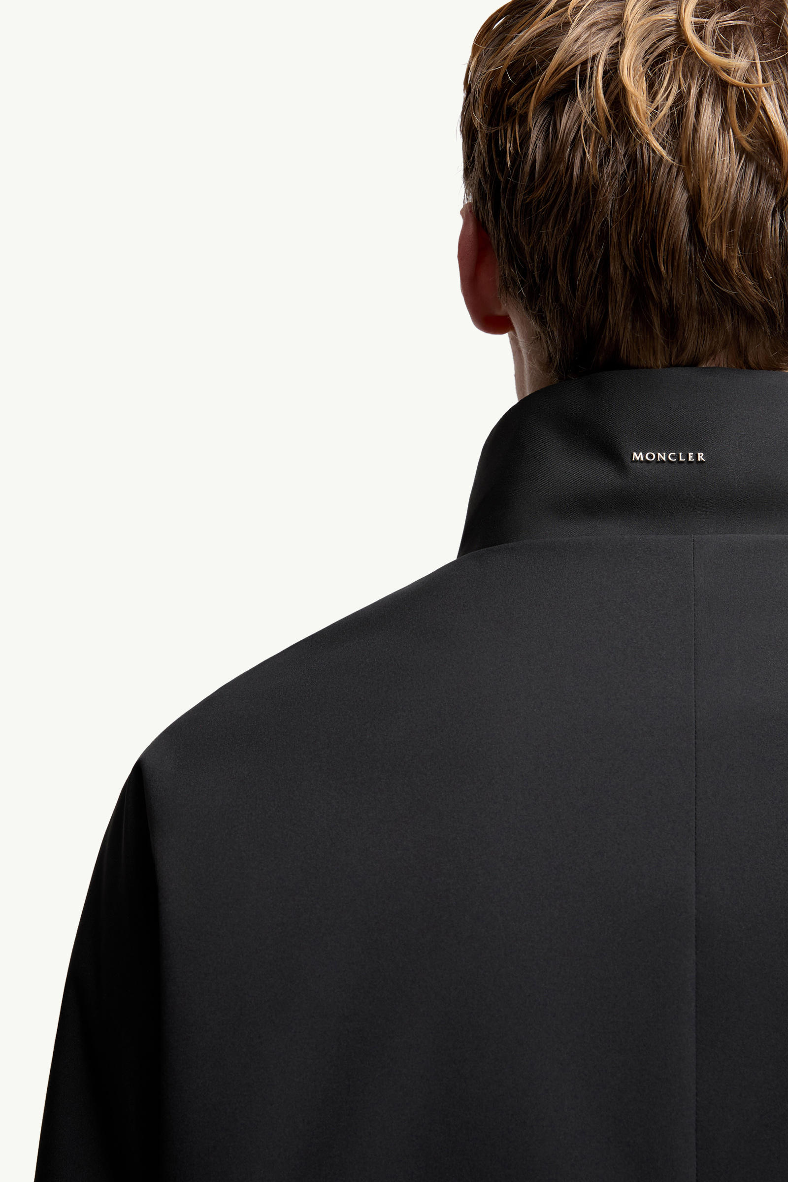 Egoutelles Short Down Jacket Men Black Moncler 6