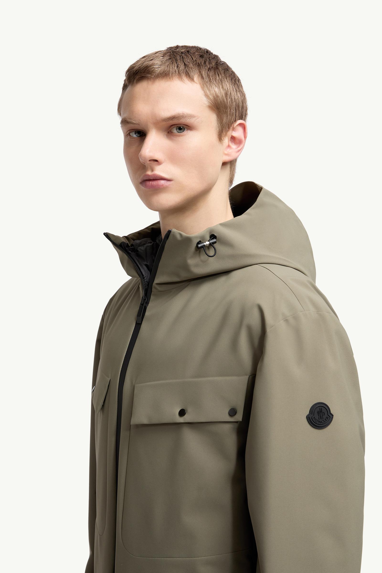 Escurays Hooded Short Down Jacket Men Olive Green Moncler 1
