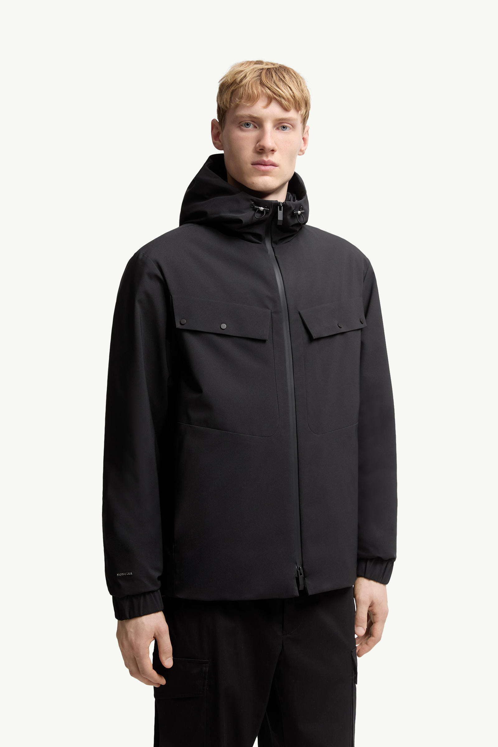 Escurays Hooded Short Down Jacket Men Black Moncler 3