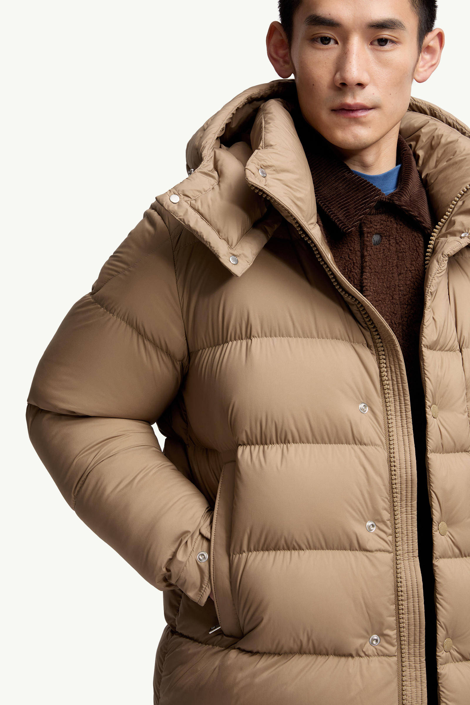 Moncler Maya 70連帽短身羽絨外套 男士 淺啡色 Moncler 6