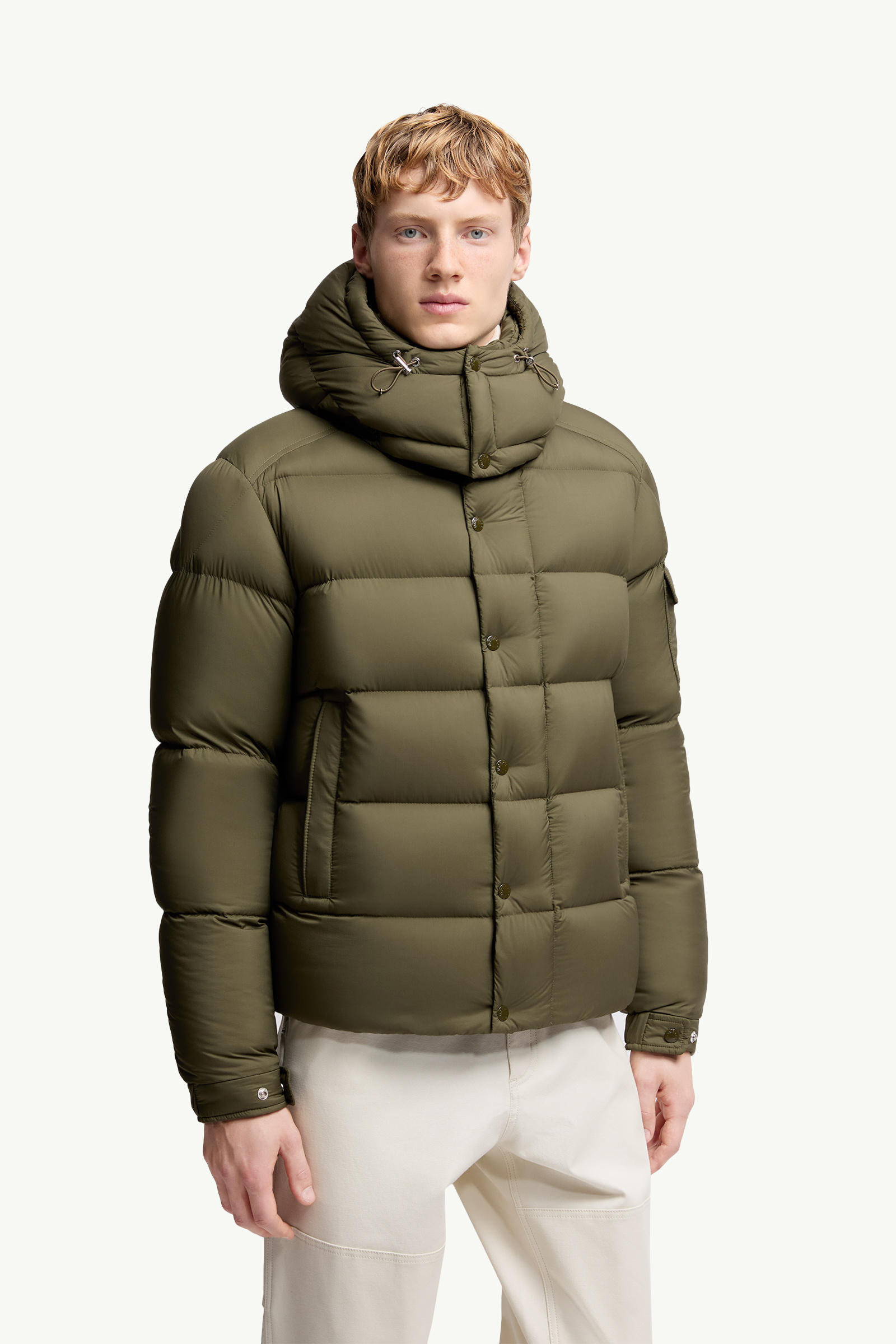 Plumífero corto con capucha Moncler Maya 70 Hombre Verde Oliva Moncler 3