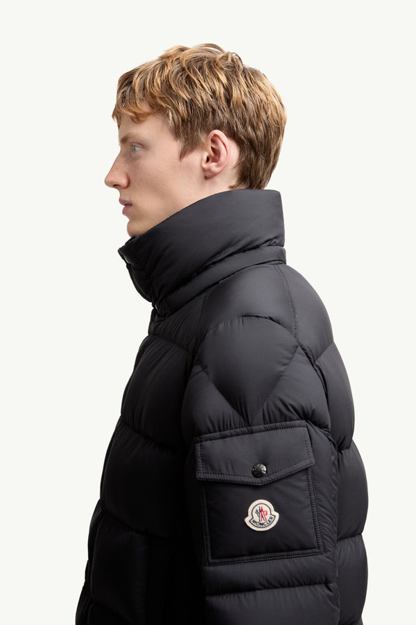 Moncler Maya 70 kurze Daunenjacke mit Kapuze Herren Schwarz Moncler 1