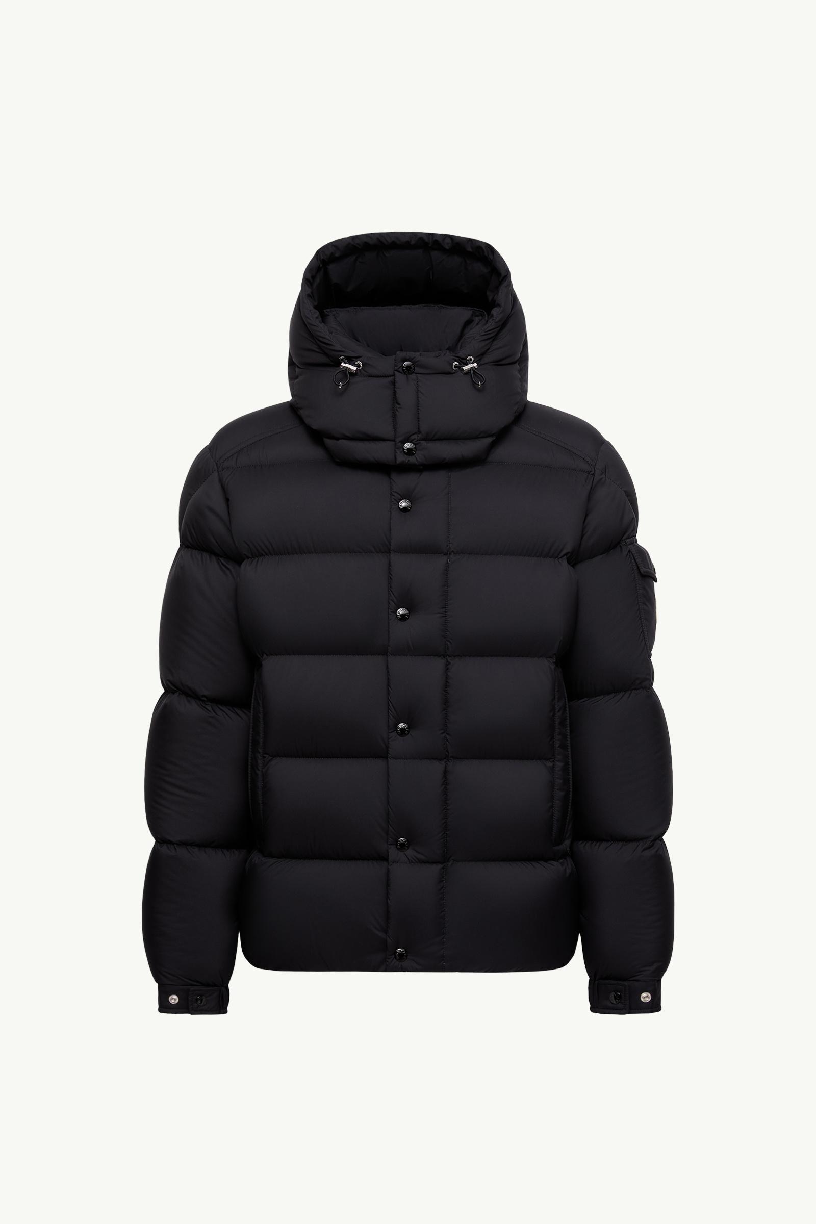 Moncler Maya 70 Hooded Short Down Jacket_findInBoutique_image