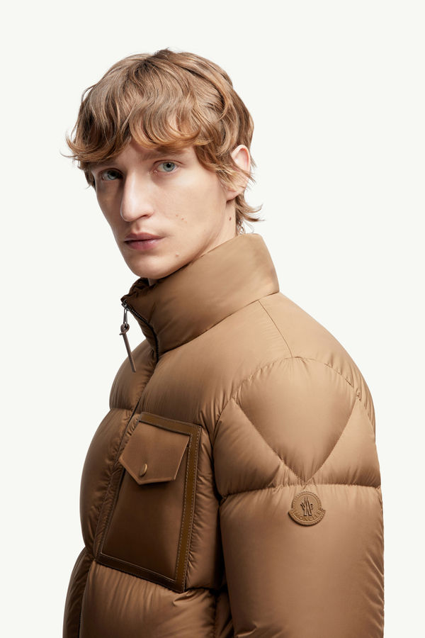 Chinon Square-Quilted Short Down Jacket Men Camel Beige Moncler 1