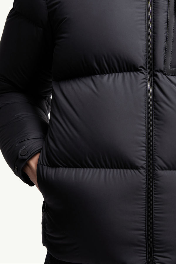 Chinon方形絎縫短身羽絨外套 男士 黑色 Moncler 6