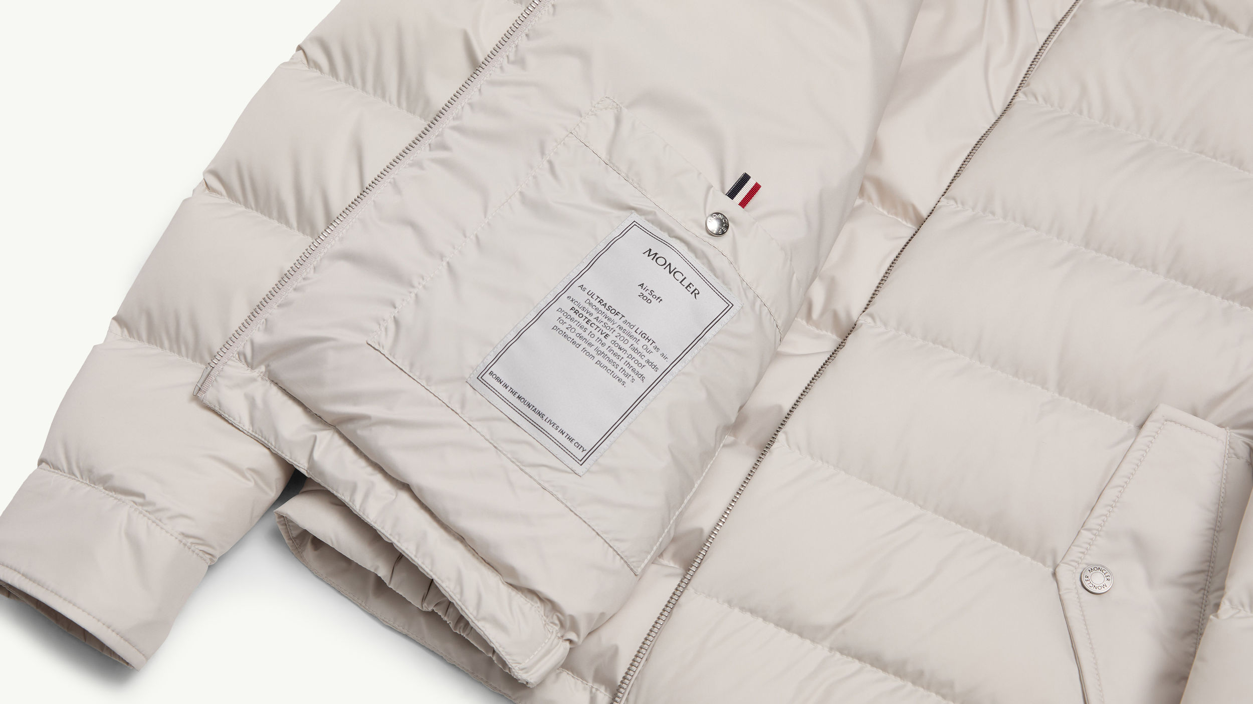 Slide 1 - product.feature.airsoftmaterial.title