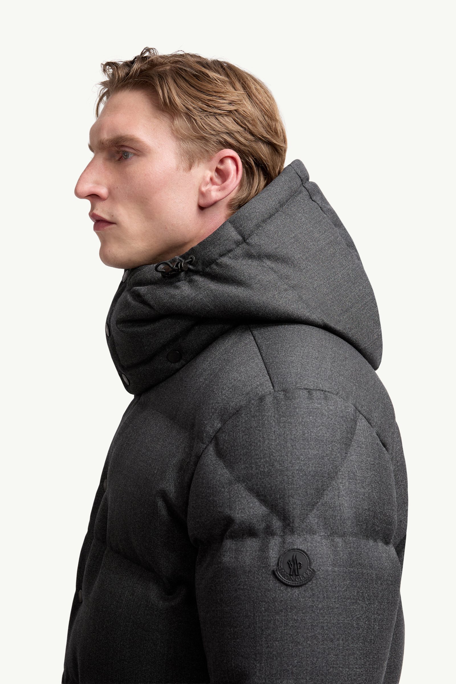 Eawy Hooded Wool Short Down Jacket Men Black Moncler 1