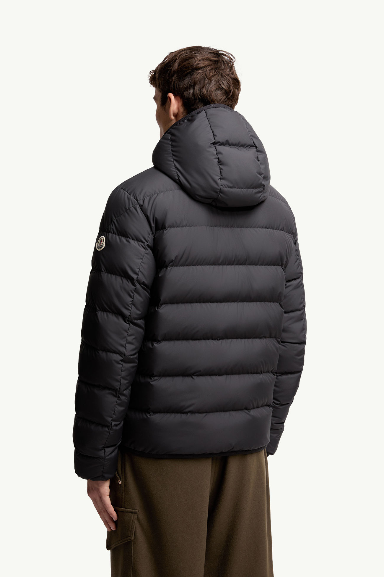 Montbrocq連帽短身羽絨外套 男士 黑色 Moncler 4