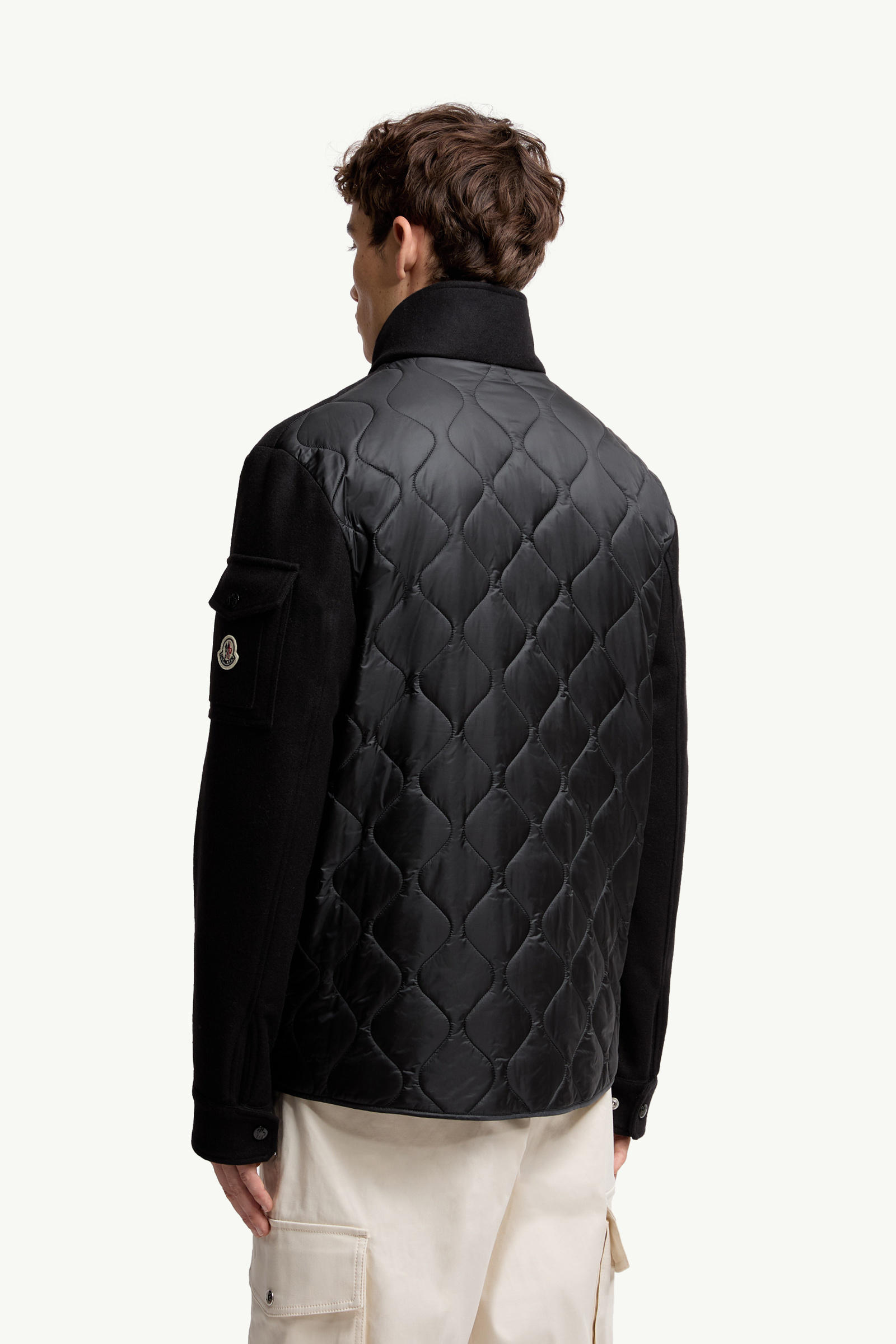 Avoine 울 쇼트 다운 재킷 남성 블랙 Moncler 4