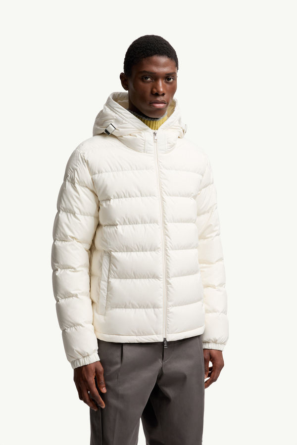 Laveraet Hooded Short Down Jacket Men White Moncler 3