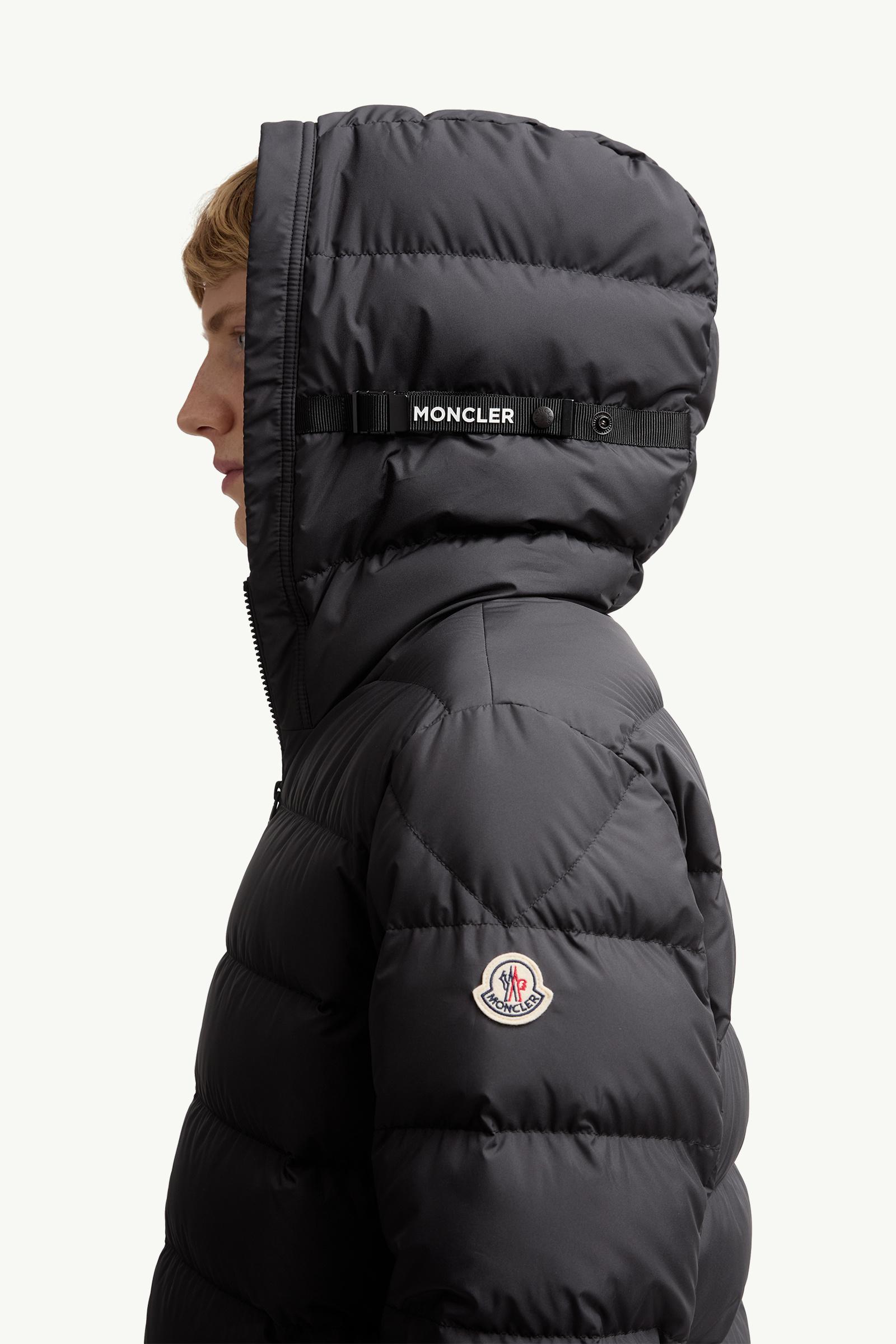 MONCLER】【モンクレール】ダウンジャケット 山羊 ラビット 黒 1