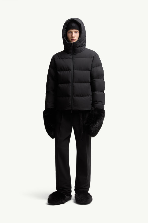 Languedoc Hooded Short Down Jacket Men Black Moncler 0