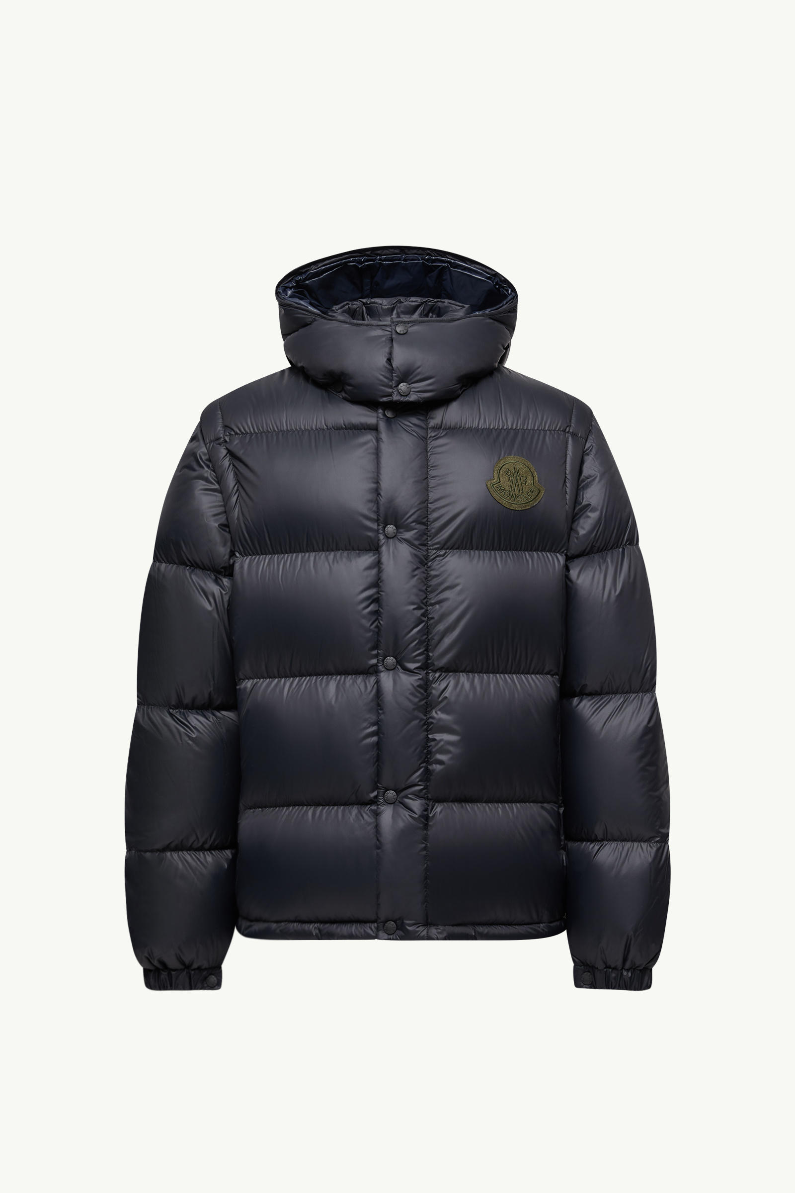 https://moncler-cdn.thron.com/api/v1/content-delivery/shares/dpx6uv/contents/K20911A00239596RD997_F/image/K20911A00239596RD997_F