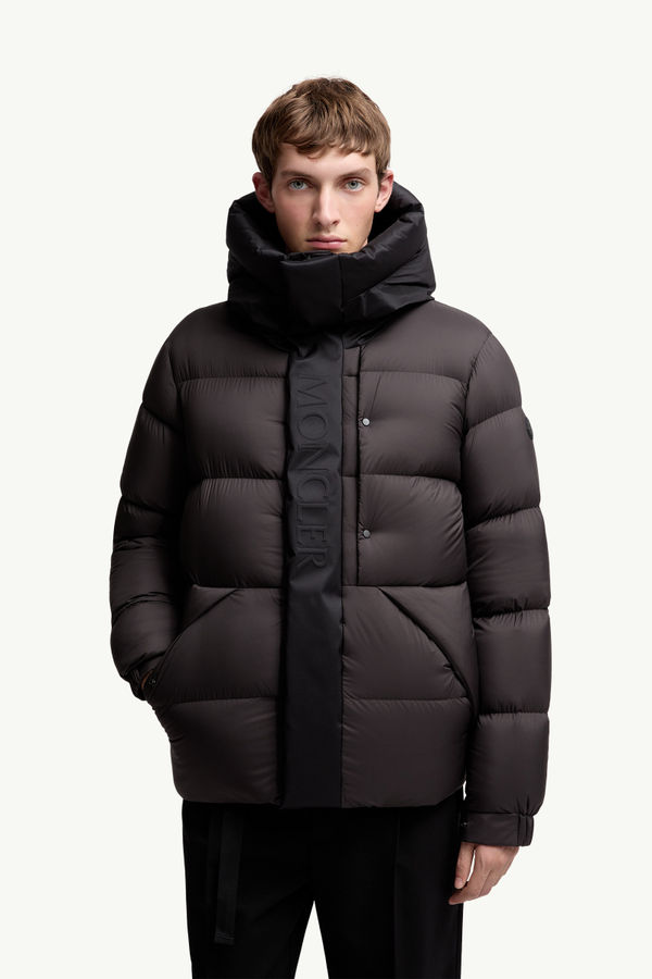 Madeira Hooded Short Down Jacket Men Brown Moncler 3