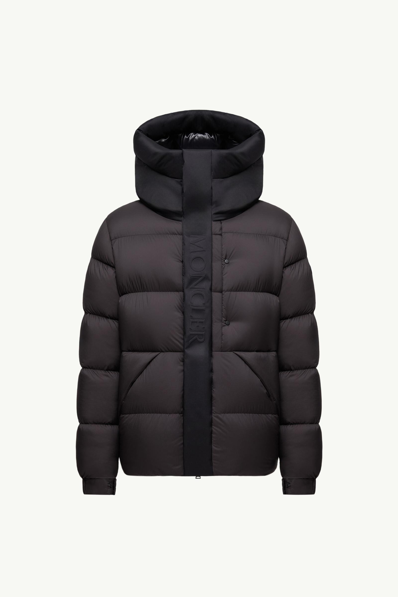 Madeira Hooded Short Down Jacket_findInBoutique_image