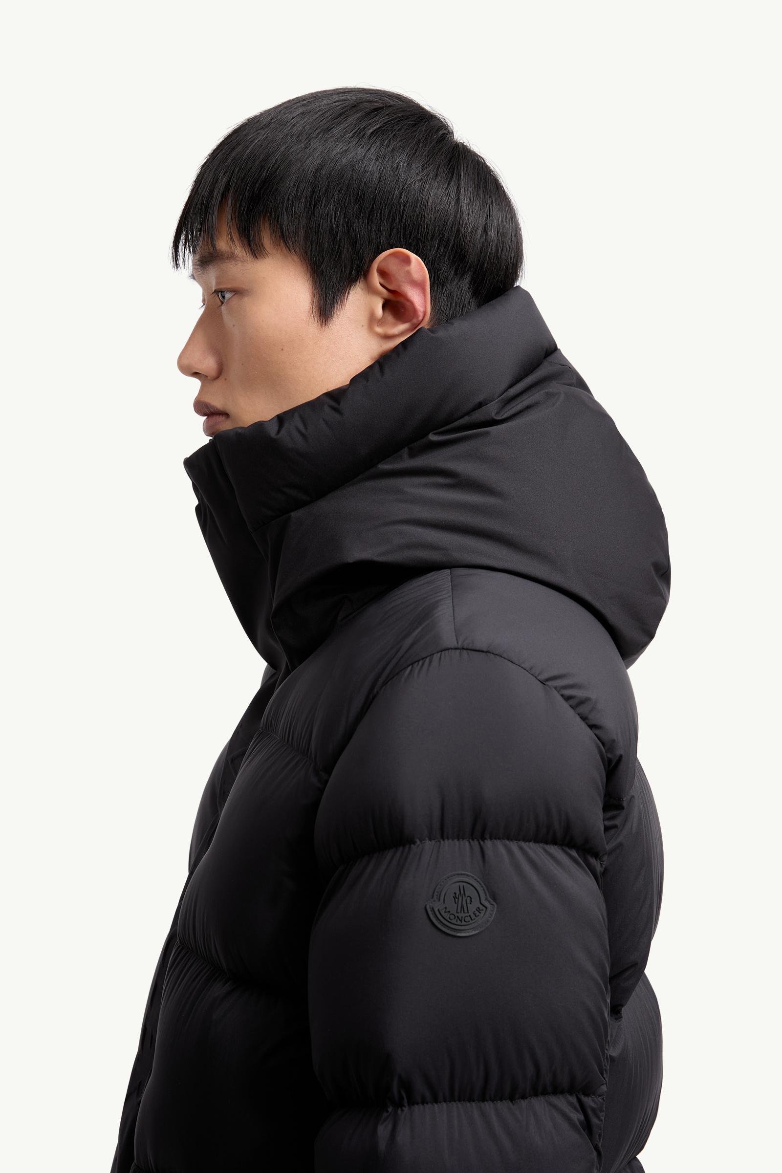 Madeira Hooded Short Down Jacket Men Black Moncler 1