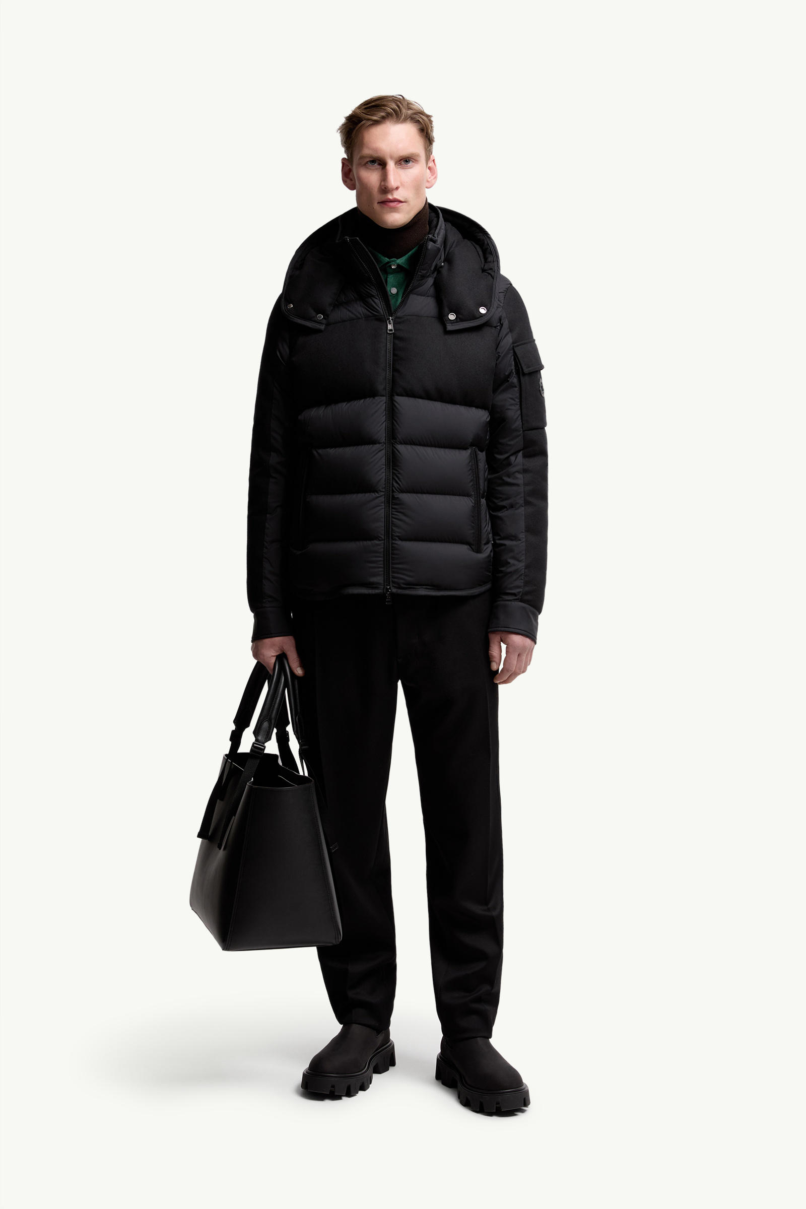 Piumino corto Barbustel con cappuccio Uomo Nero Moncler 0