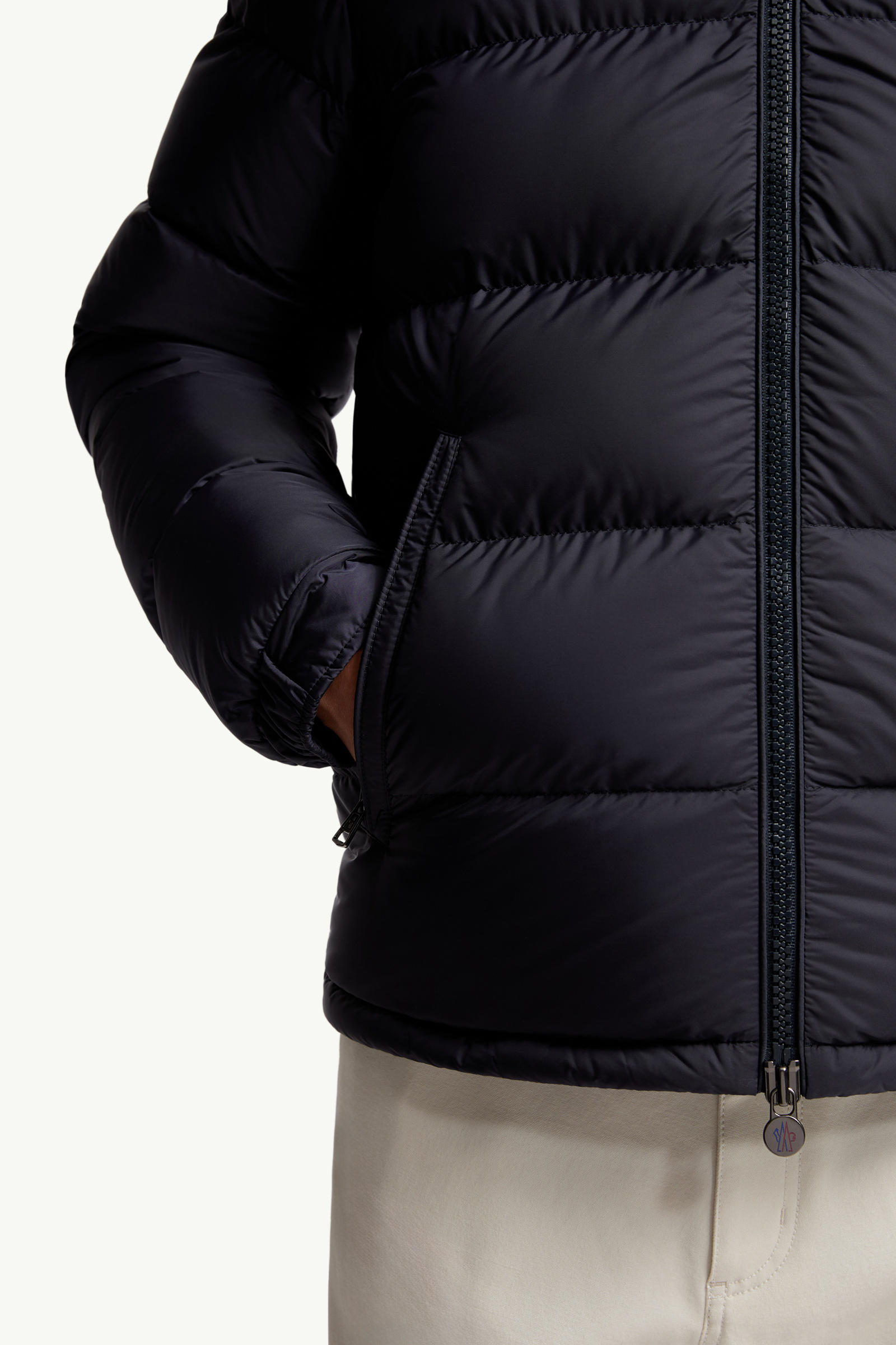 Plumífero corto con capucha Mayaf Hombre Azul marino Moncler 6