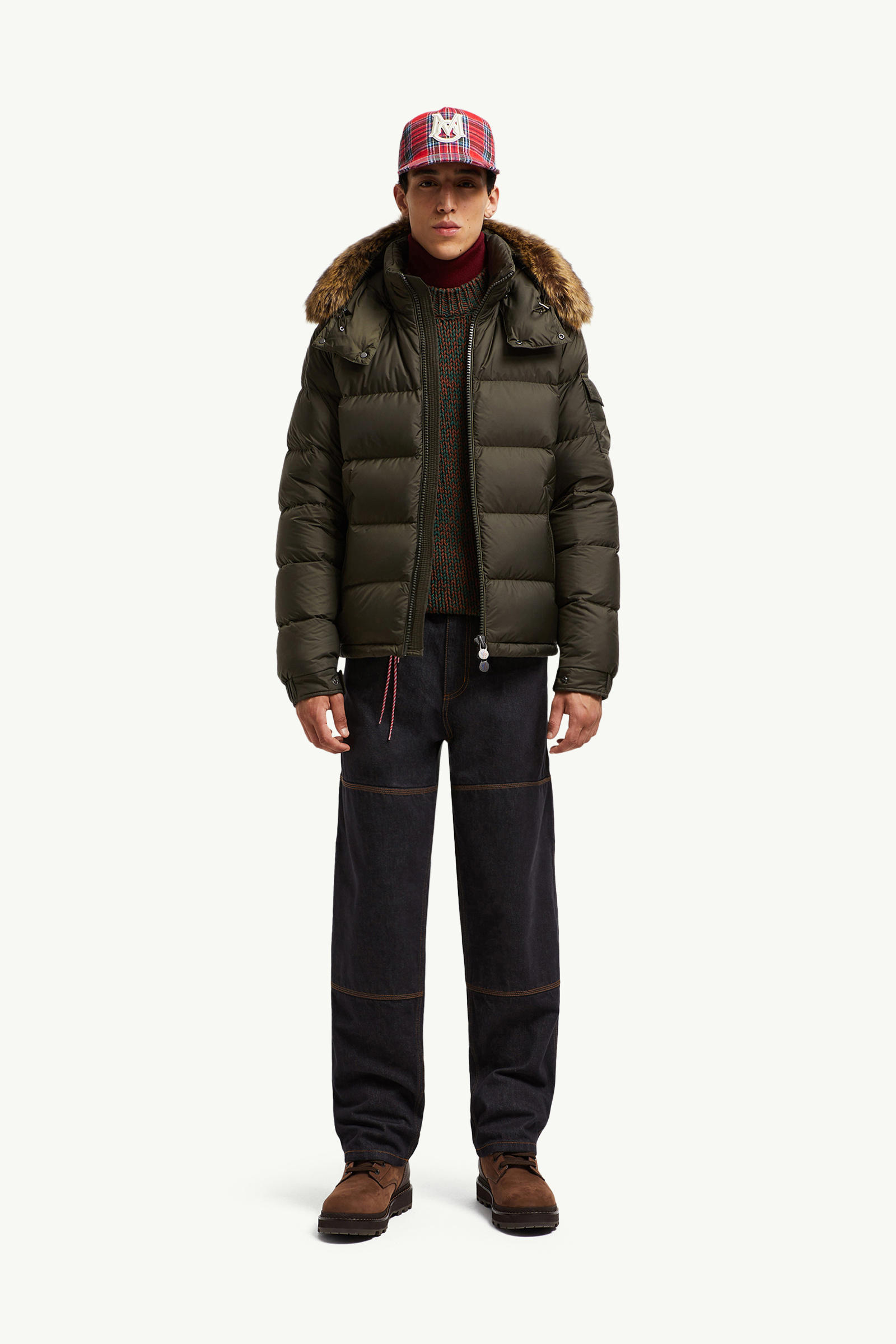 Mayaf Hooded Short Down Jacket Men Olive Green Moncler 0