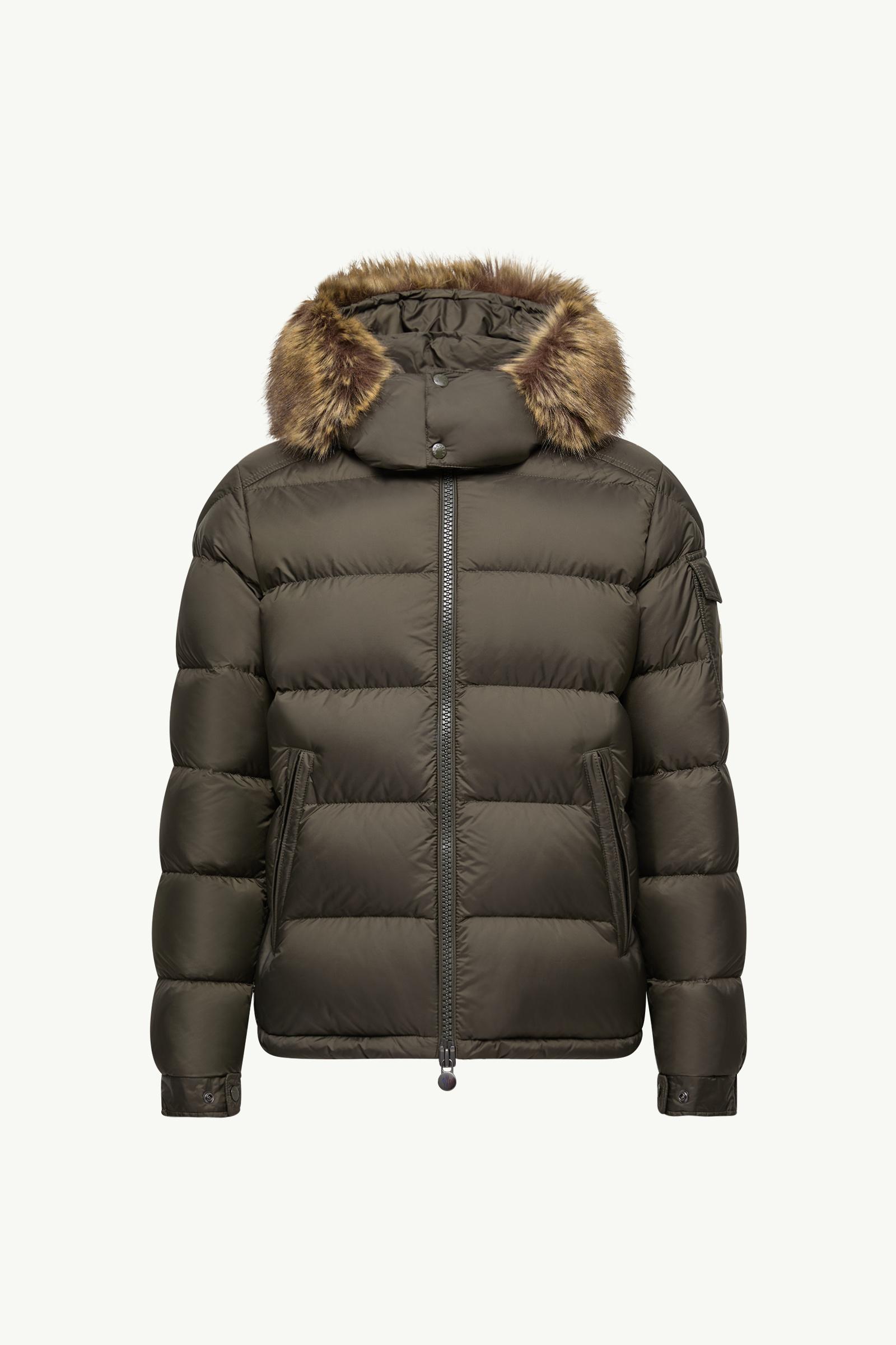 MONCLER ダウンジャケット ブルゾン 上着 オリーブ カーキ サイズ2 M 